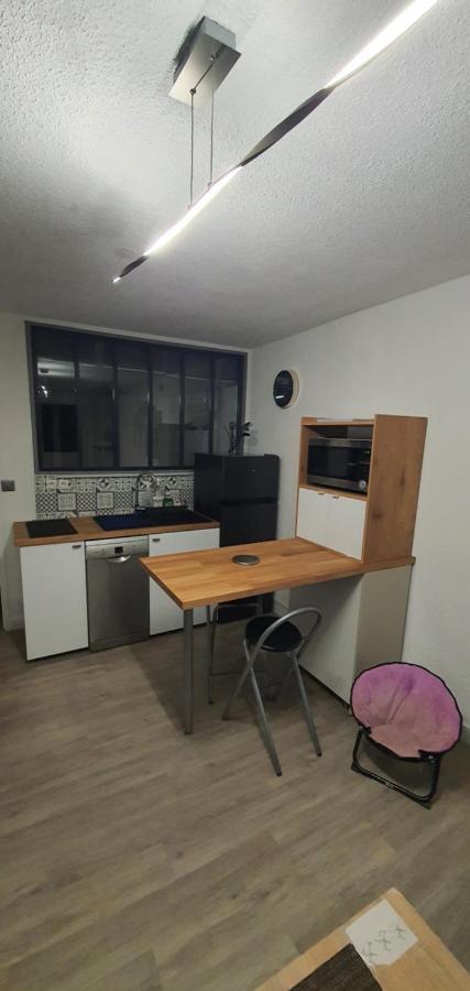 Studio/Appartement Idealement Place Au Coeur De La Station Agde Luaran gambar